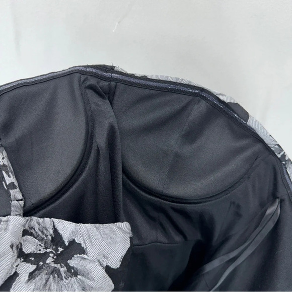 Le Chateau Women Floral Dress Jacquard Black Small Midi Spaghetti Strap Bodycon - Picture 9 of 11